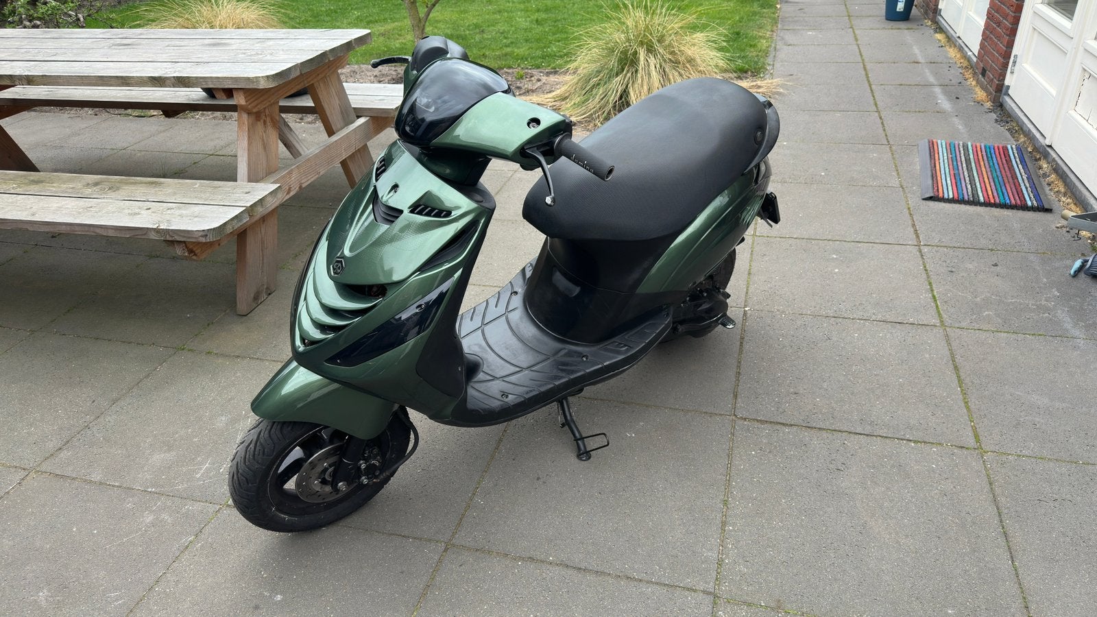 Piaggio zip 2t sprinter, Fietsen en Brommers, Scooters | Piaggio, Gebruikt, Zip, Maximaal 45 km/u, Benzine, Ophalen