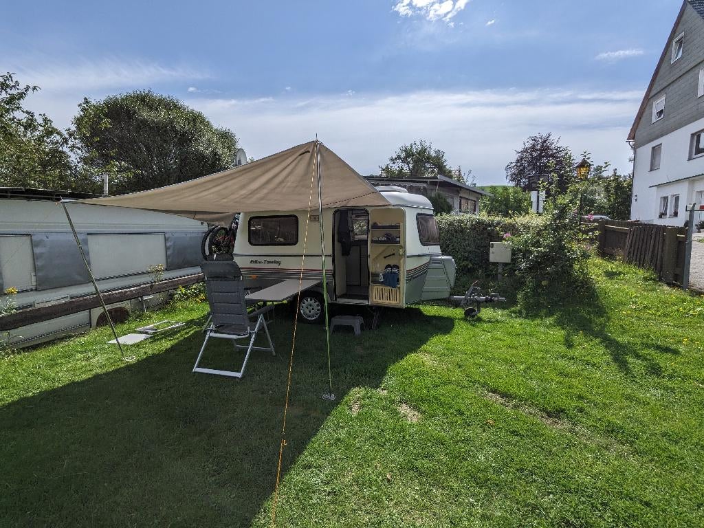 Gerenoveerde Eriba Pan Famillia - Unieke indeling!, Caravans en Kamperen, Vast bed, Schokbreker, Tot en met 2, Kleine zit