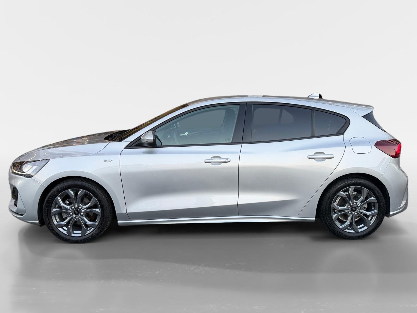 Ford Focus 1.0 EcoBoost Hybrid ST Line | WinterPack | Sync4, 12 maanden, Gebruikt, Euro 6, 1299 kg