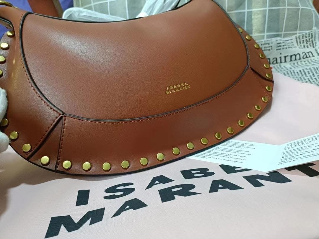 Isabel Marant Oskan Moon Tas - Cognac met studs, Sieraden, Tassen en Uiterlijk, Verzenden, Nieuw, Bruin, Schoudertasje