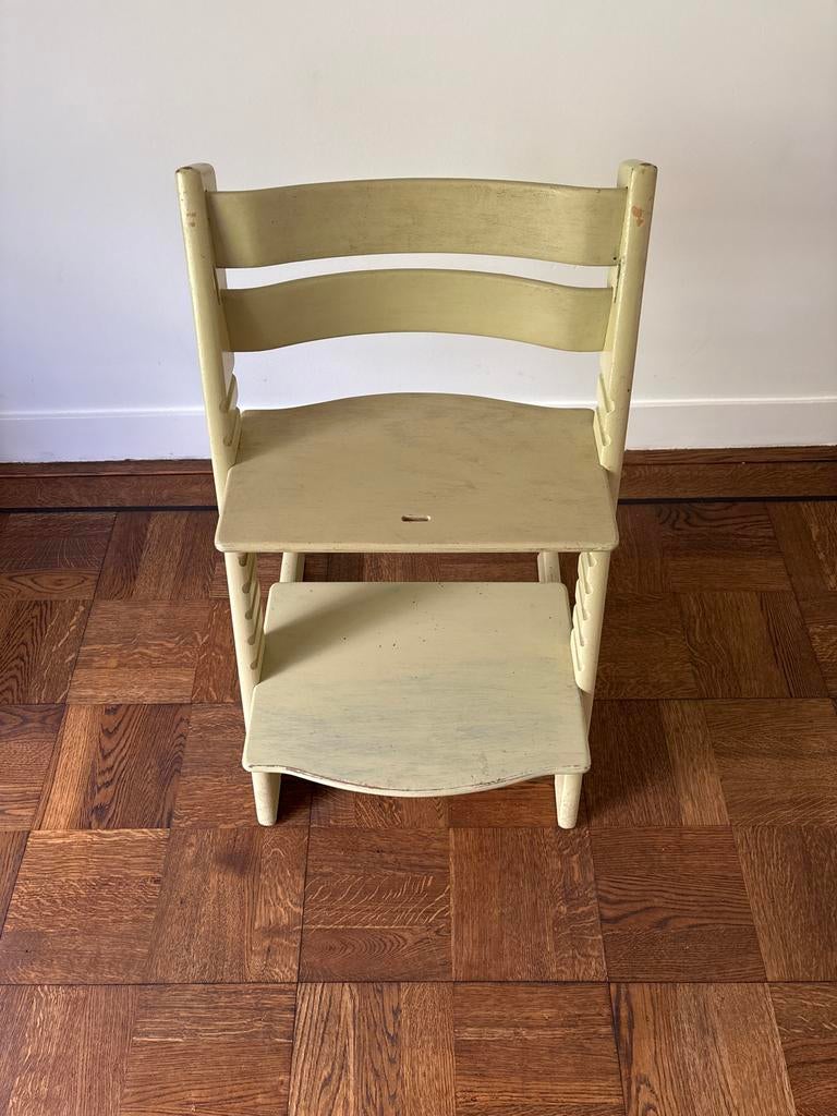 Stokke Tripp Trapp - Houten meegroeistoel - lichtgroen/beige, Kinderen en Baby's, Ophalen, Gebruikt, Meegroeistoel, Aanschuifbaar