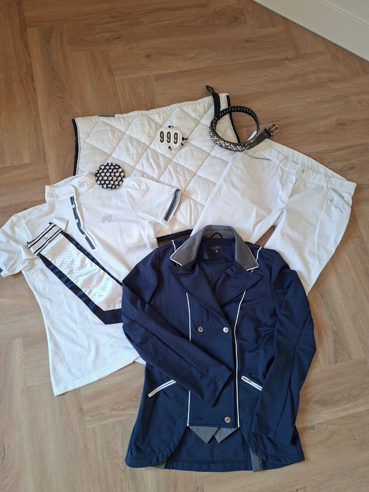 Complete set wedstrijdkleding maat L, Ophalen of Verzenden, Zo goed als nieuw