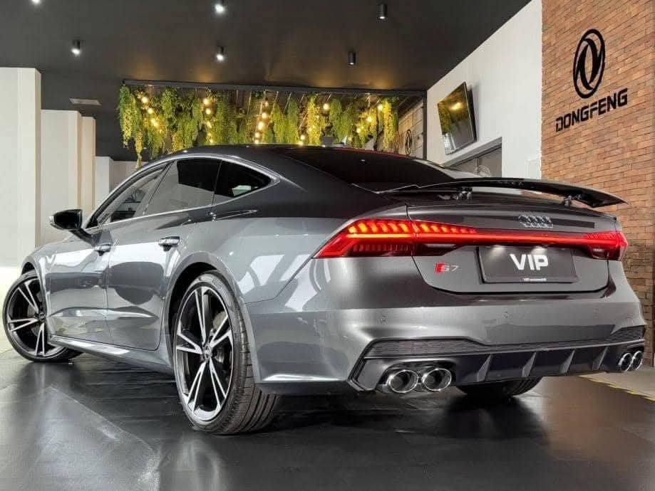 Splinternieuw origineel 21inch Audi Falx velgen  A6 A7 A8 Q5, Auto-onderdelen, Ophalen, Velg(en), Overige, Nieuw