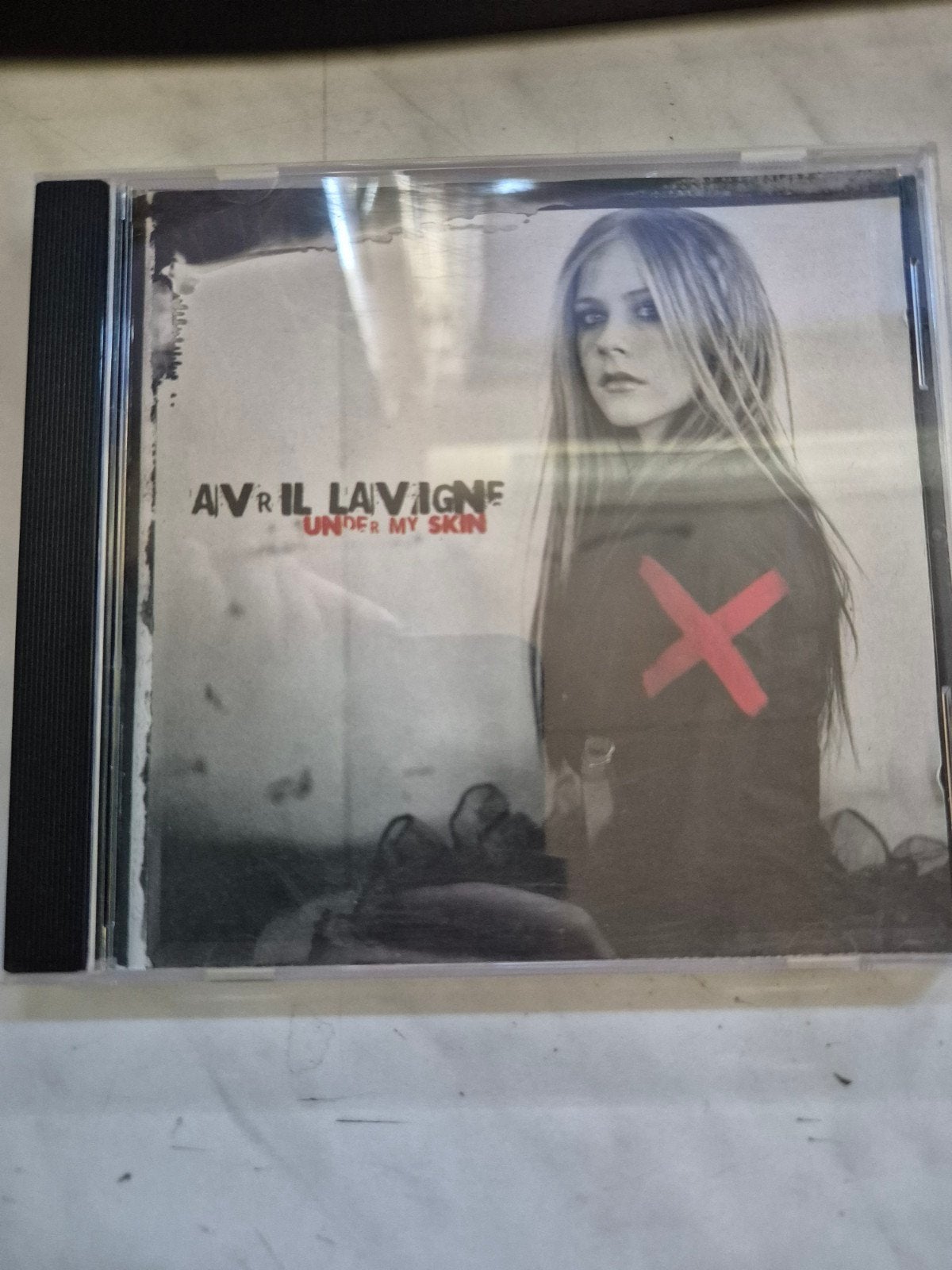 Avril Lavigne - Under My Skin CD, Gebruikt, Pop, Ophalen of Verzenden, Inclusief doosje