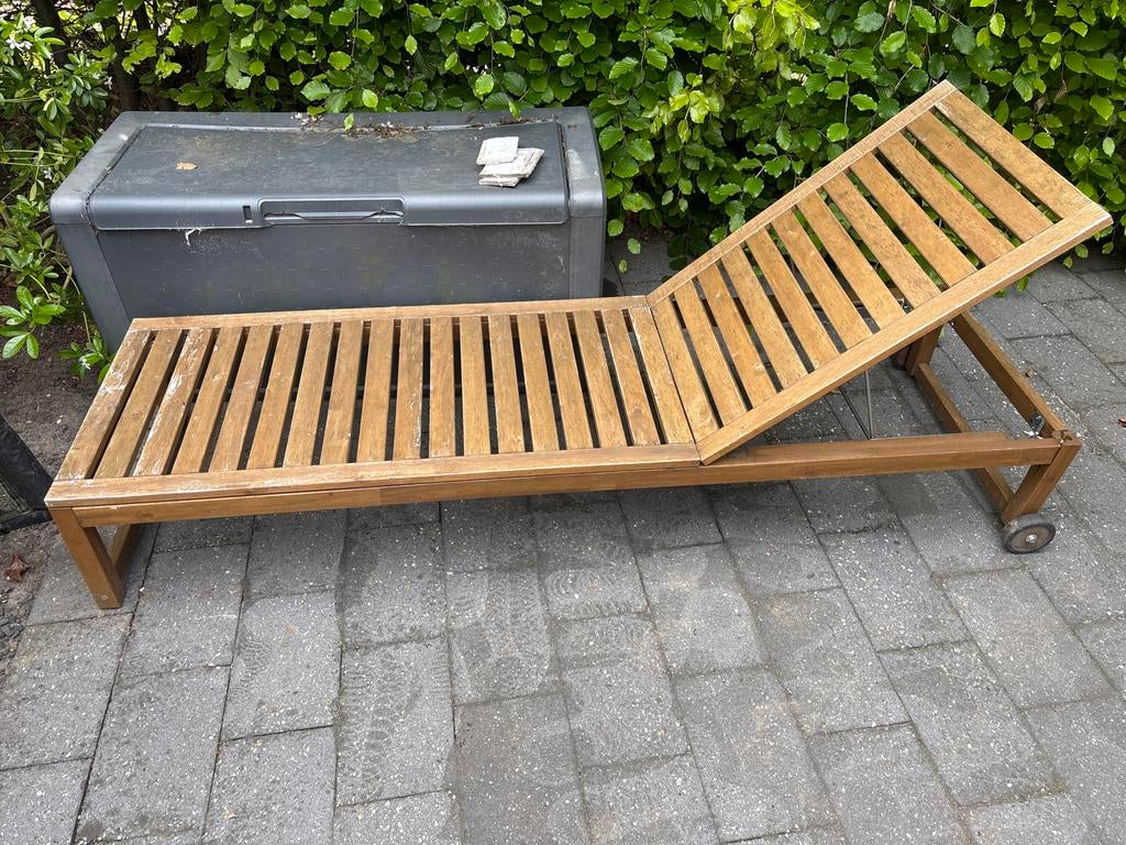 Ikea houten ligbed (2 ), tuin, verstelbaar en verrijdbaar, Ophalen, Gebruikt, Hout, Verstelbaar