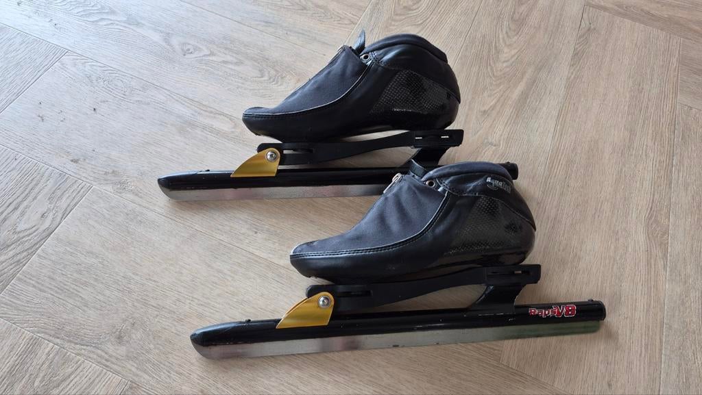 Klapschaatsen maat 37, Ophalen, Noren, Raps