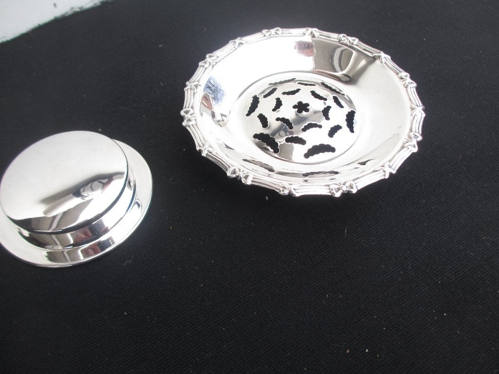 Oude verzilverde botervormer made in England, Antiek en Kunst, Ophalen of Verzenden, Zilver