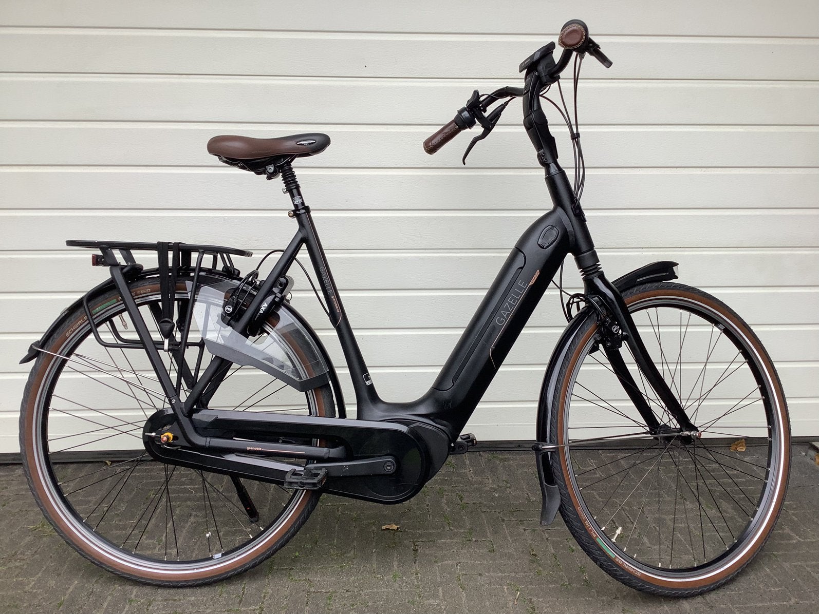 Gazelle Grenoble C8 HMB. 61cm 500w, Ophalen of Verzenden, Zo goed als nieuw, 59 cm of meer, 50 km per accu of meer
