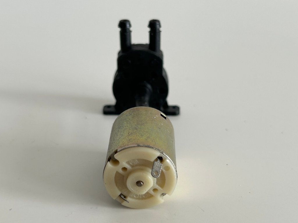 Robbe 6v 1,2a Mabuchi motor rc modelbouw, Ophalen of Verzenden, Gebruikt, Overige schalen, Onderdeel