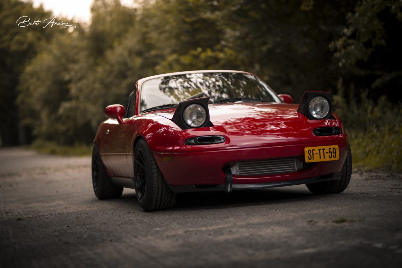 Mazda MX-5 1.6 Miata U9 1993 Rood, Achterwielaandrijving, Zwart, 4 cilinders, Cabriolet