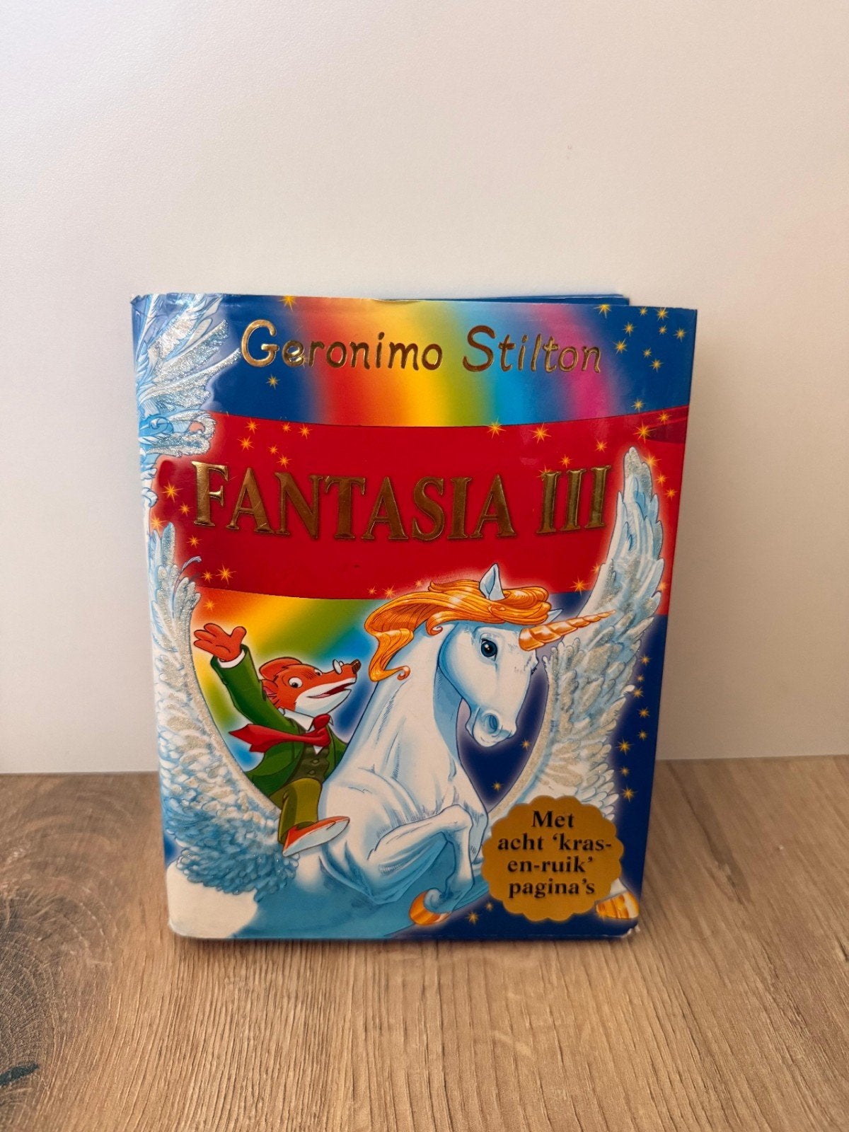 Fantasia 3 hardcover, Geronimo Stilton met 8 ruik pagina's, Ophalen of Verzenden, Zo goed als nieuw, Fictie algemeen
