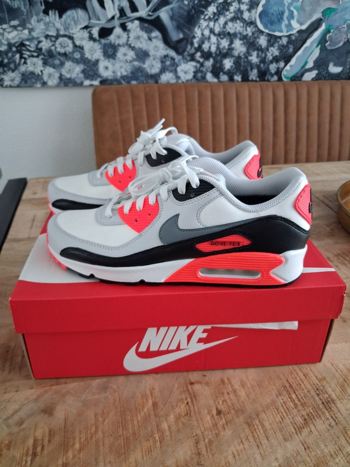 Nike Air Max 90 Infrared maat 42.5 Nieuw, Kleding | Heren, Overige kleuren, Ophalen of Verzenden, Nieuw, Nike Air Max 90