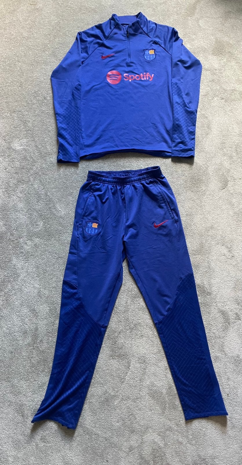 FC Barcelona trainingspak Nike kids XL 158-170, Ophalen of Verzenden, Gebruikt, Jongen of Meisje, Sport- of Zwemkleding