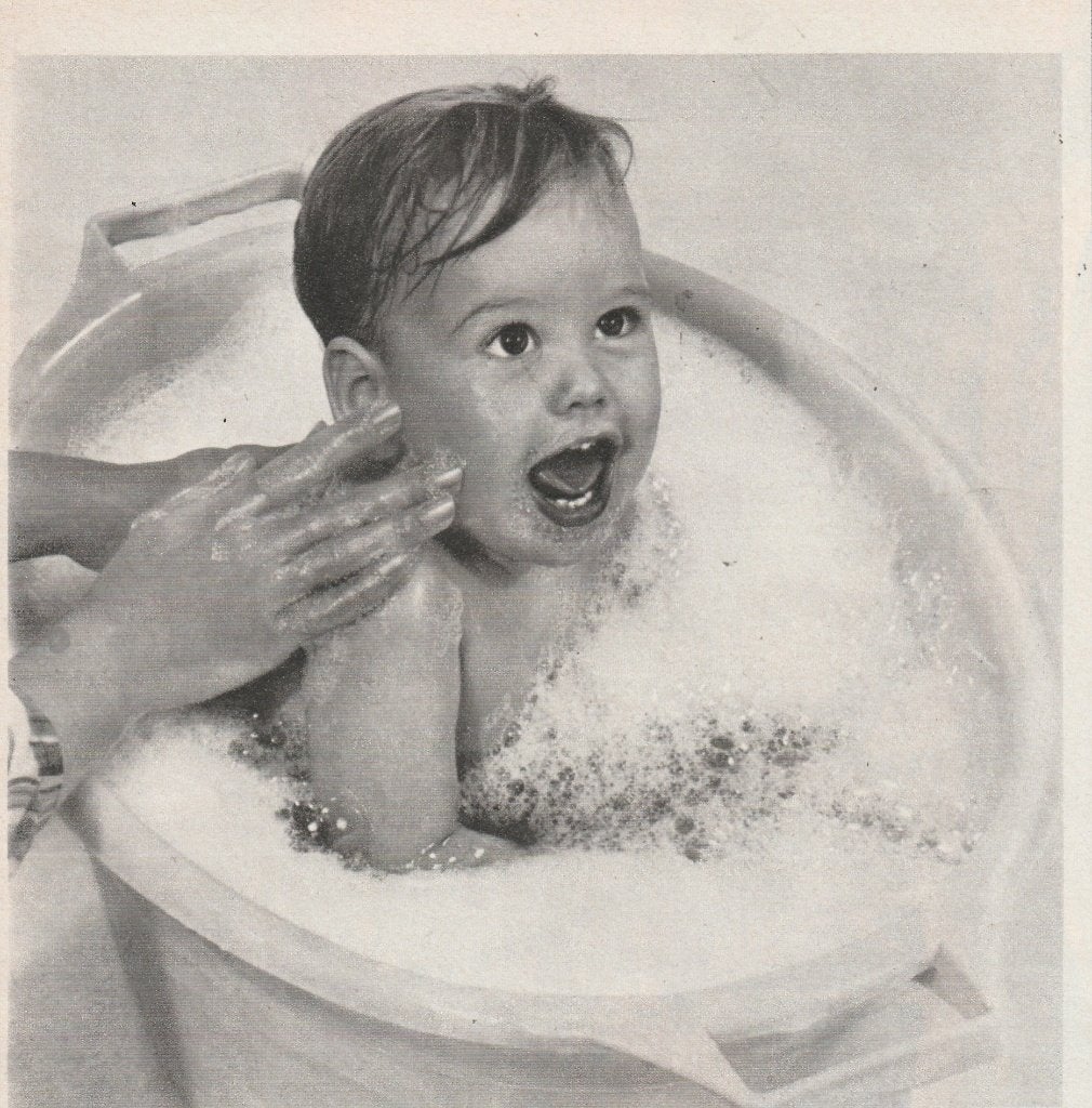 Retro reclame 1968 Zwitsal baby babybad lekker schuimend, Verzenden, Overige typen