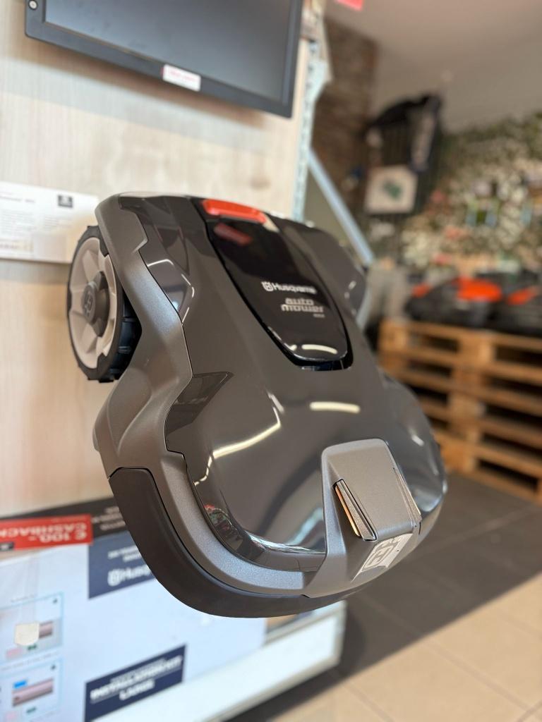 Husqvarna Automower 405X, Ophalen, Cirkelmaaier, Minder dan 30 cm, Nieuw