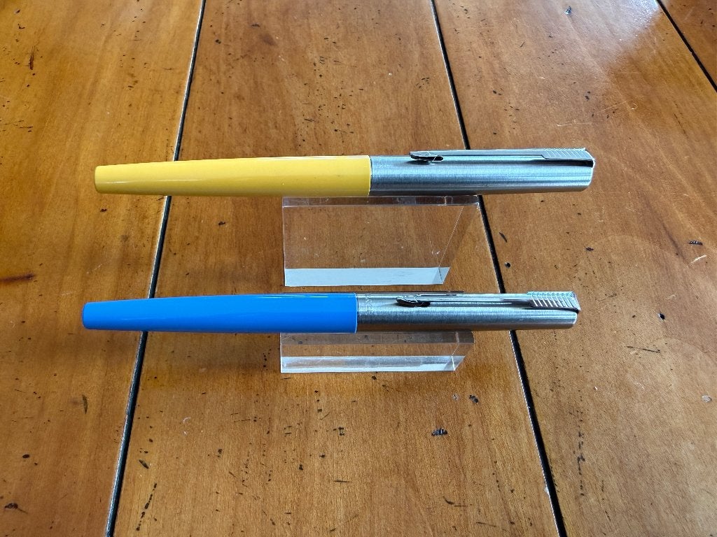 2x Parker 15 Rollerball – Nieuw – Mooie kleuren, met vulling, Ophalen of Verzenden, Nieuw, Overige typen, Parker