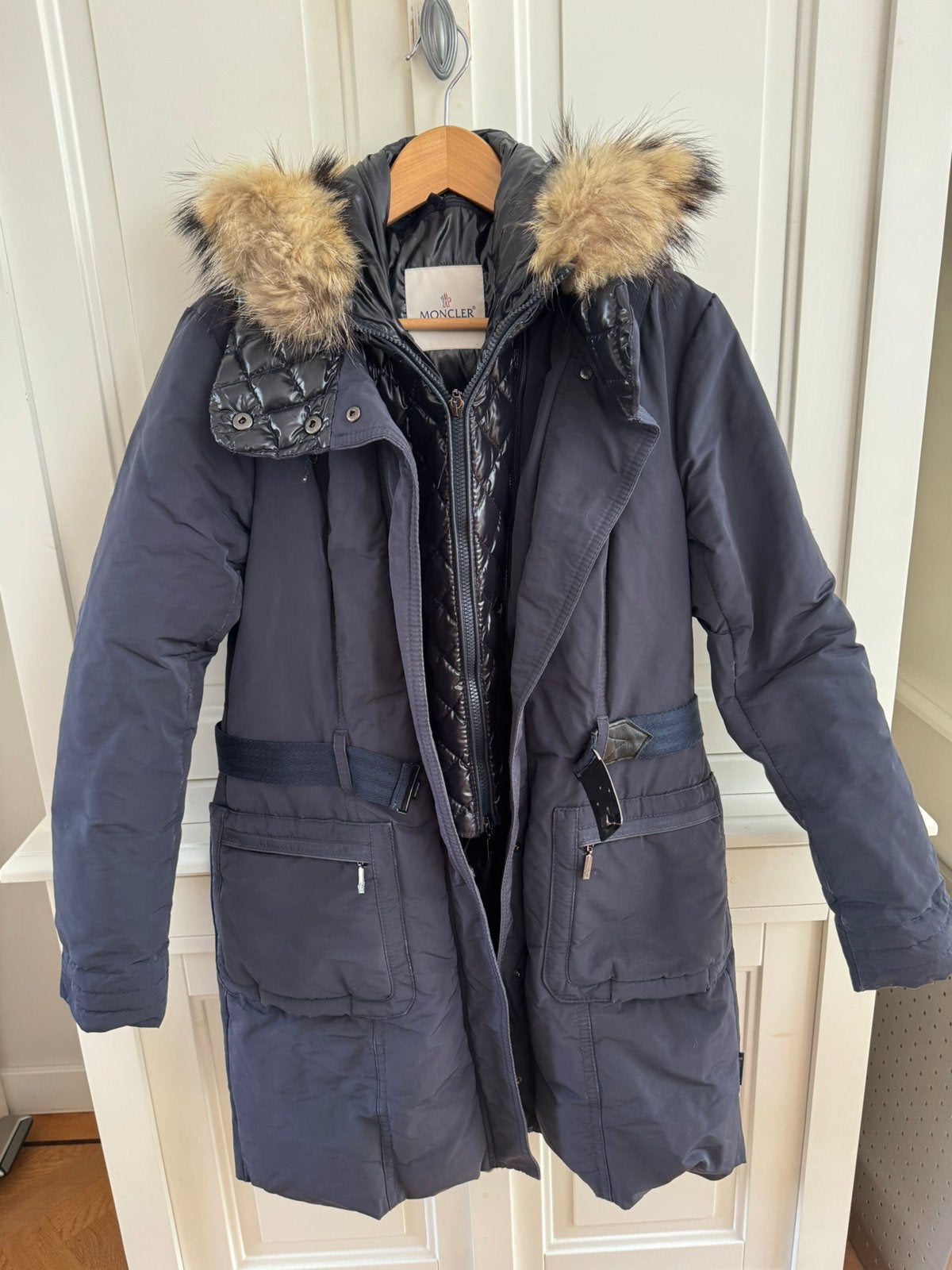 Moncler vintage dons parka jas navy blauw maat 4 L/XL bont, Verzenden, Gedragen, Maat 42/44 (L), Blauw