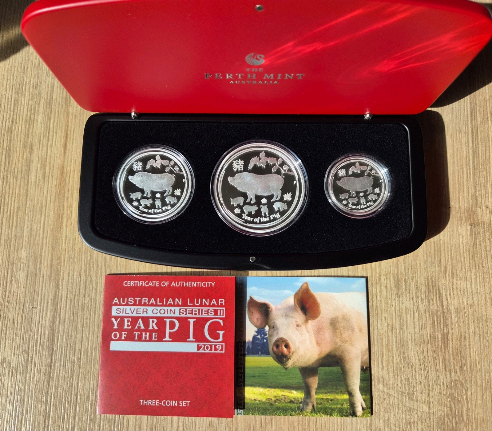Three-coin set Year of the Pig 2019, Ophalen of Verzenden, Zilver