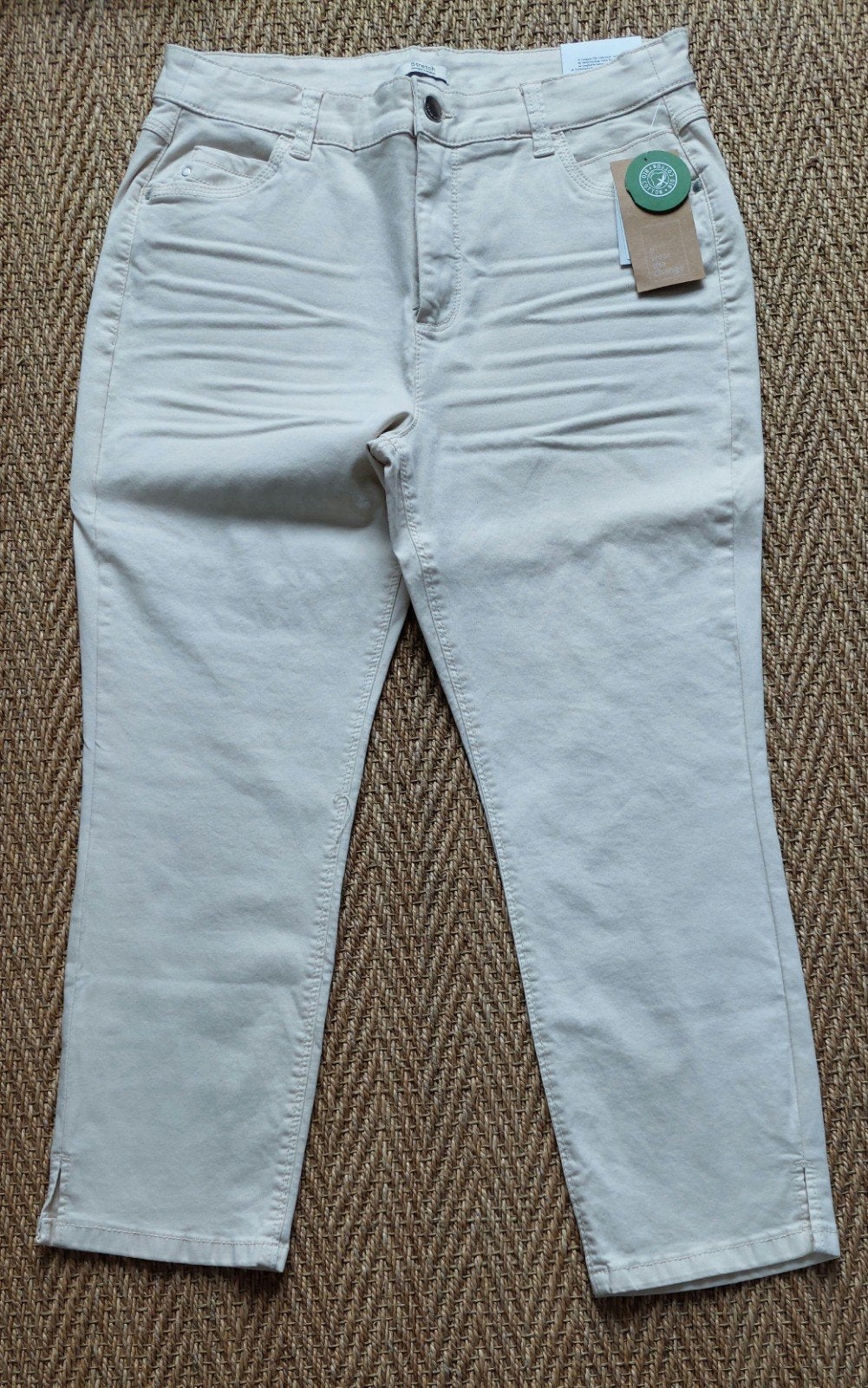 SAMIRA. Cropped. High rise/skinny leg.
Stretch. Nieuw kaartj, Ophalen of Verzenden, Nieuw, Overige kleuren, Overige jeansmaten