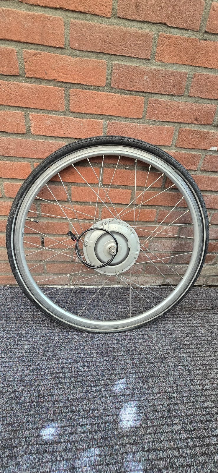 2 Voorwiel aandrijvingen voor elektrische fiets, Ophalen, Gebruikt, Elektrische fiets, Motor