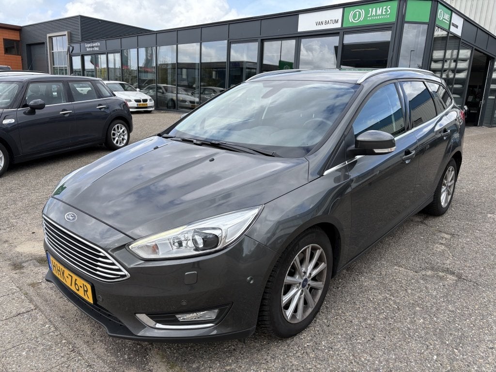 Ford FOCUS Wagon 1.5 Titanium | Automaat | Trekhaak, Auto's, 4 cilinders, Parkeerassistent, 690 kg, 1500 kg