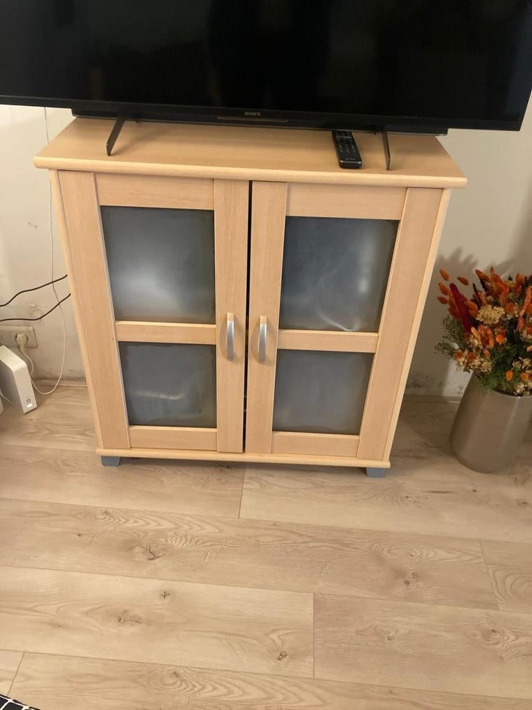 Houten TV-kastje met glazen deuren, Huis en Inrichting, Ophalen, Gebruikt, Glas, 50 tot 100 cm