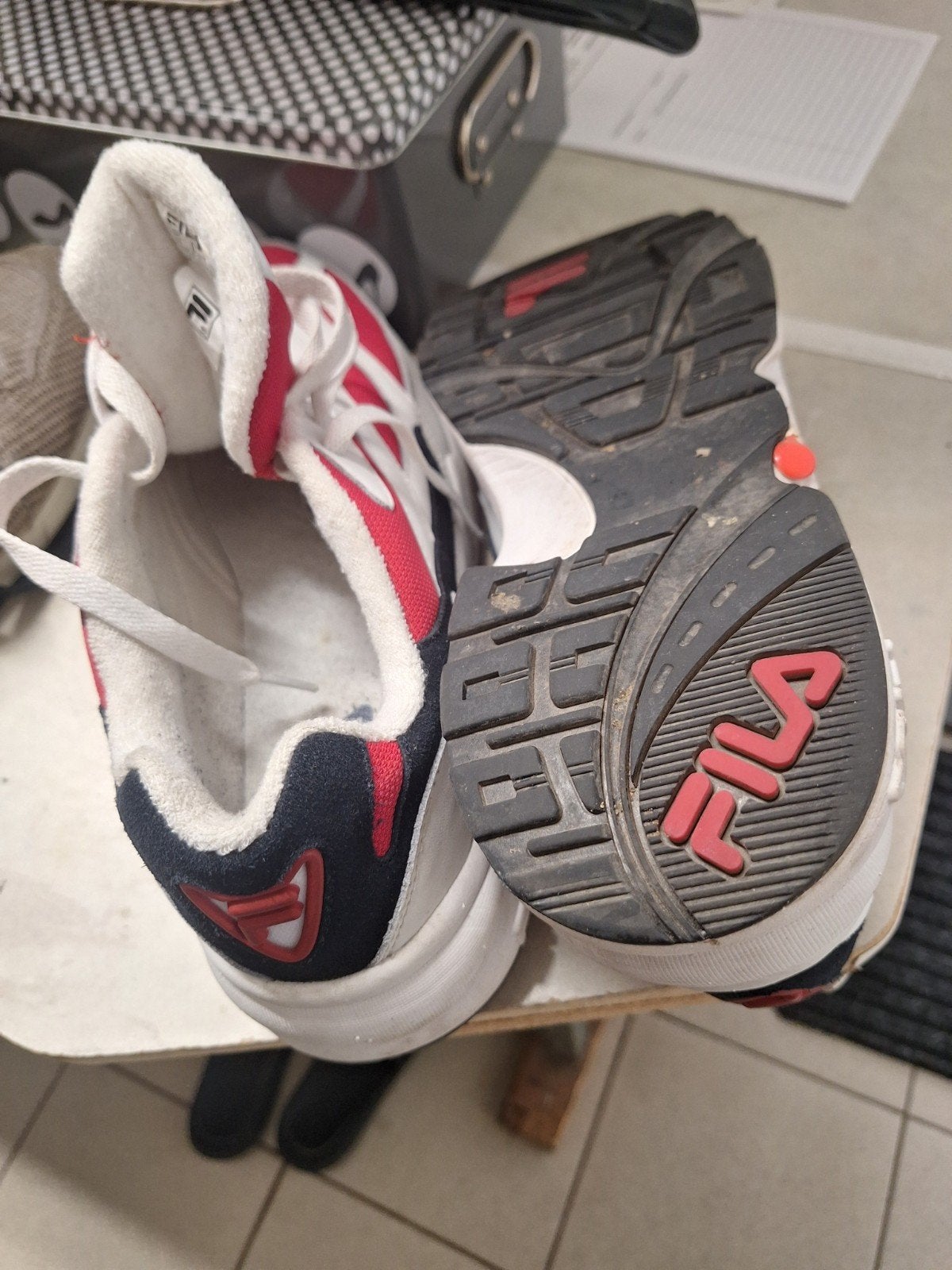 herenschoenen Fila., Ophalen of Verzenden, Zo goed als nieuw, Sportschoenen