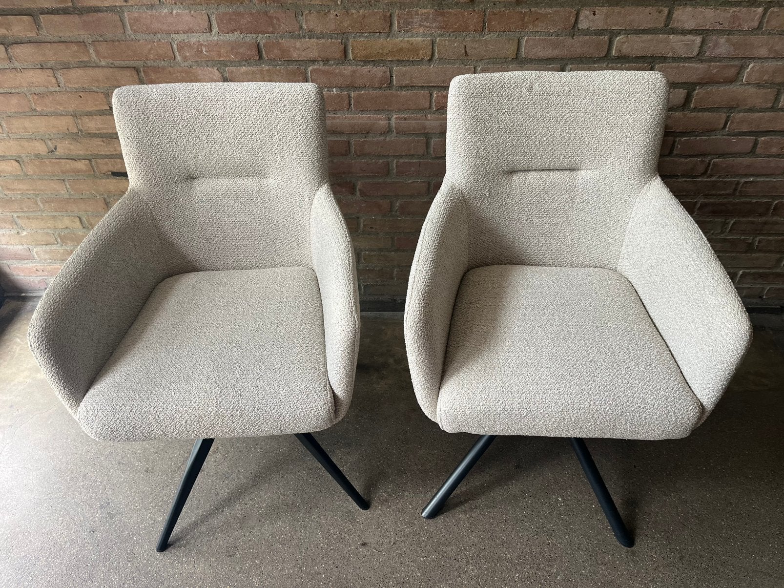2 nieuwe 360 graden draaibare eetkamerstoelen, Huis en Inrichting, Stoelen, Ophalen, Twee, Overige kleuren, Nieuw