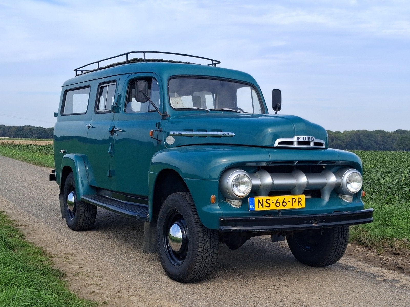 Ford F3 panel 4x4, Auto's, 2460 kg, Particulier, Geïmporteerd, Groen