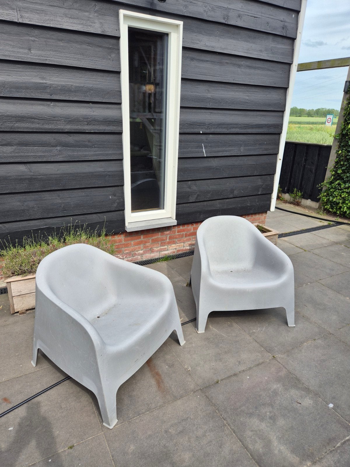 Ikea SKARPO buitenstoel, lichtgrijs, gebruikt, Tuin en Terras, Tuinstoelen, Ophalen, Gebruikt, Kunststof