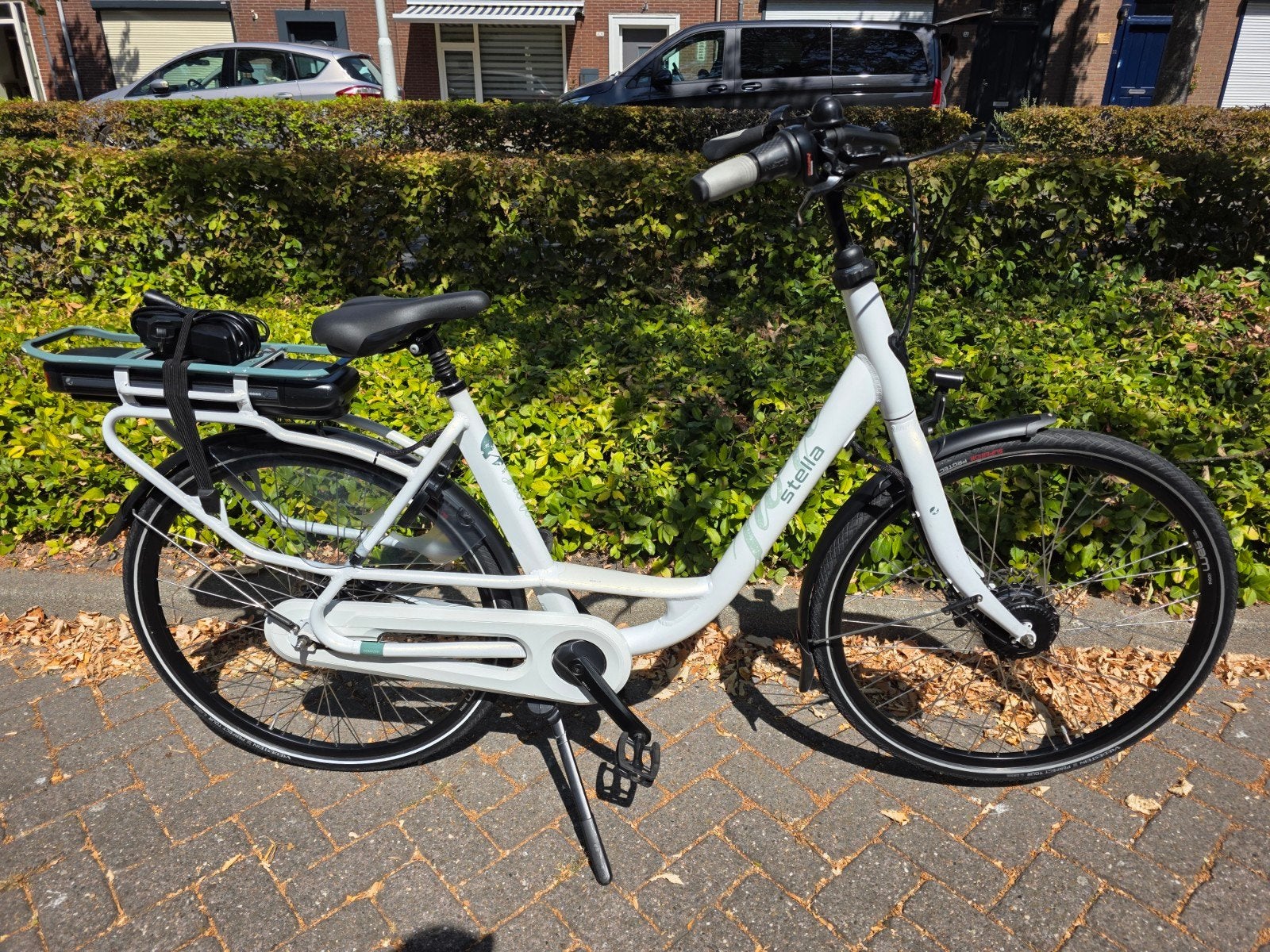 Schitterende Stella elektrische Mama fiets, Fietsen en Brommers, Fietsen | Dames | Moederfietsen, Overige merken, 53 tot 56 cm