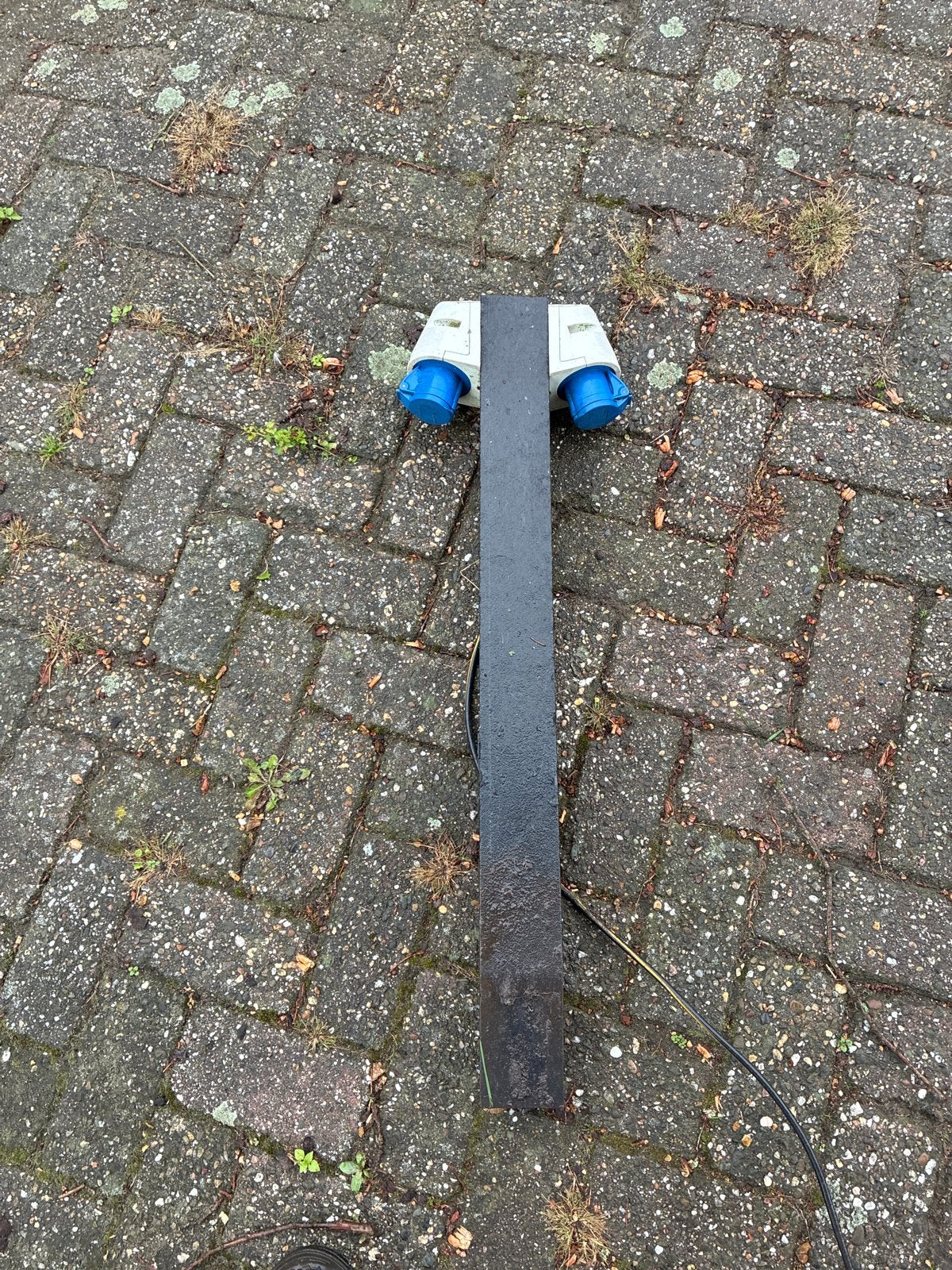 Stroompaal met 2 CEE stopcontacten voor camping, Ophalen, Gebruikt