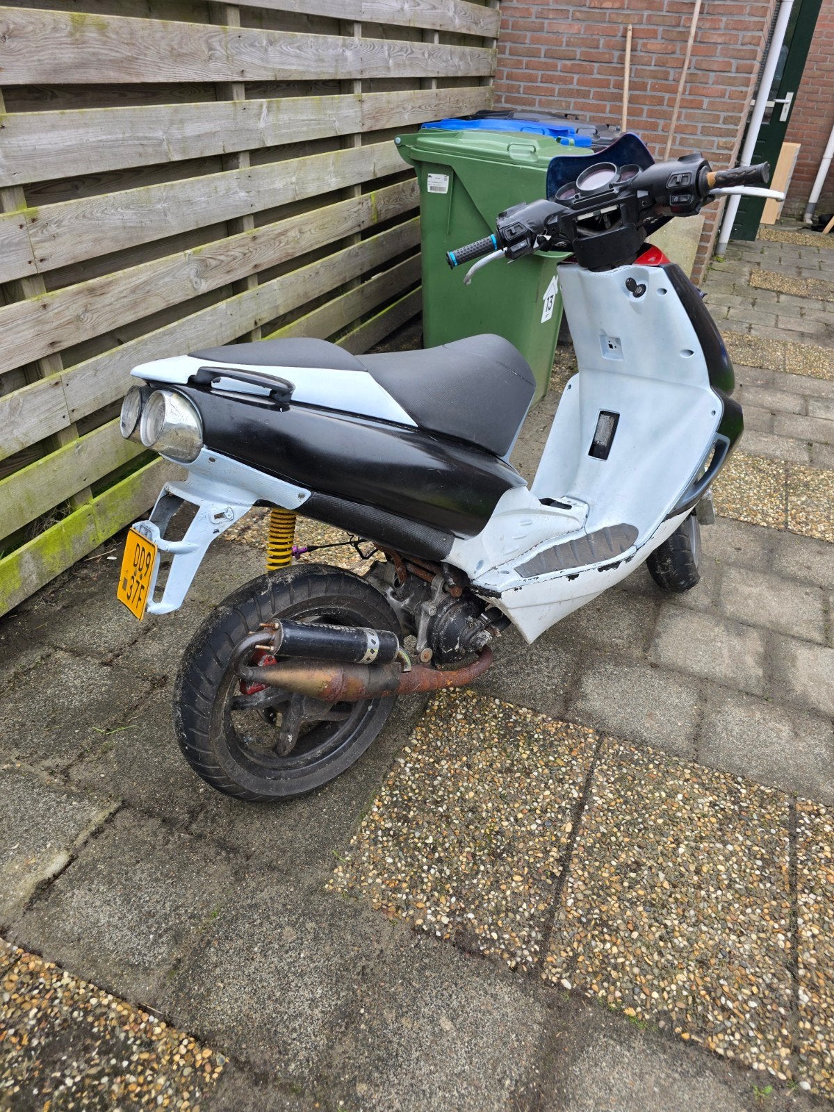 Aprilia SR LC Minarelli - Watergekoeld - Opknapper, Fietsen en Brommers, Ophalen of Verzenden, Gebruikt, Tweetakt, SR 50
