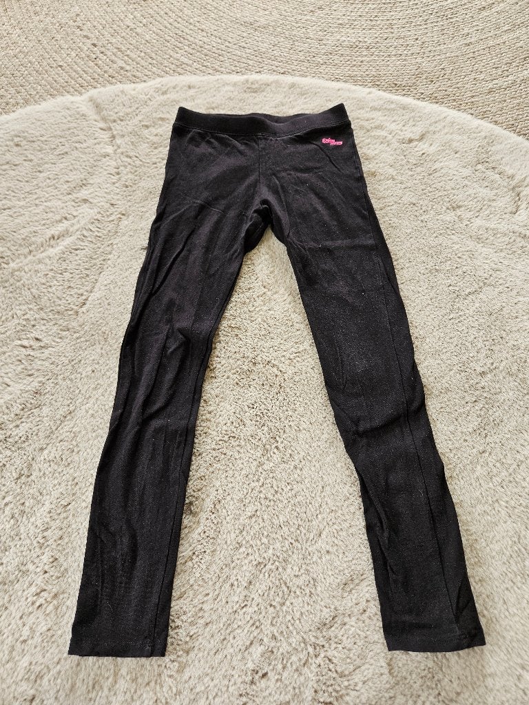 Zwarte legging van we fashion, maat 122-128, Broek, Meisje, Ophalen of Verzenden, Zo goed als nieuw