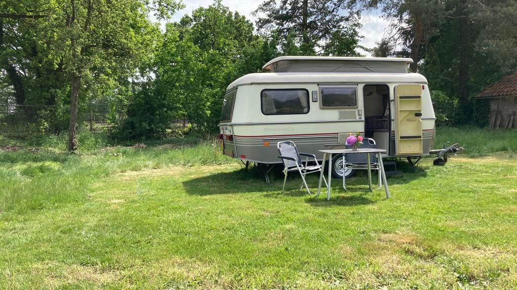 Eriba Touring Troll 530 - Compacte en complete caravan, Omvormbare zithoek, Treinzit, Particulier, 4 tot 5 meter