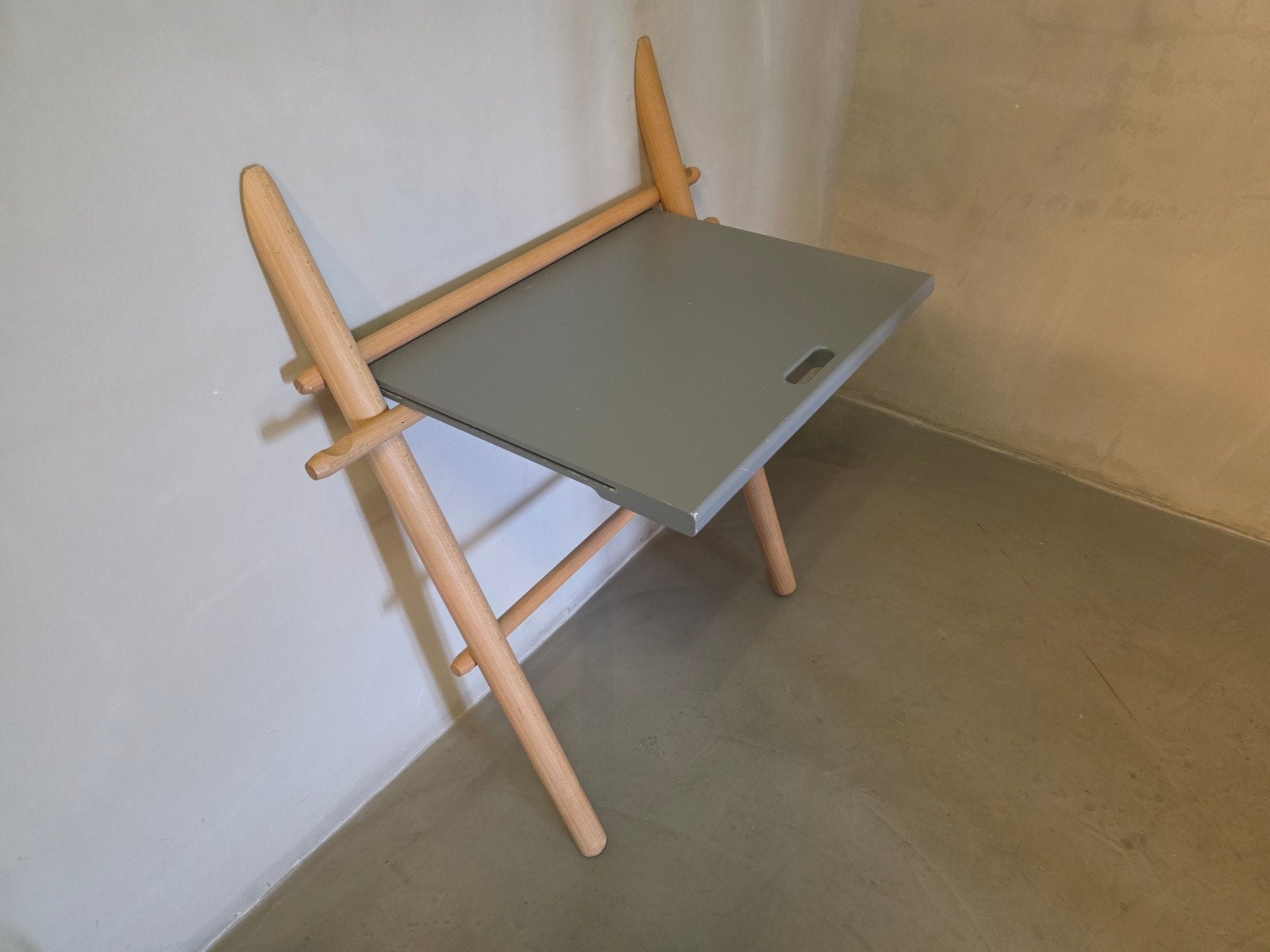 Inklapbaar bureau, Ophalen, Gebruikt