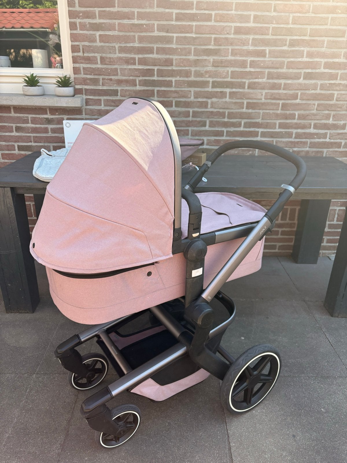 Joolz Day 3 kinderwagen met reiswieg en zitje, Zo goed als nieuw, Combiwagen, Verstelbare duwstang, Ophalen