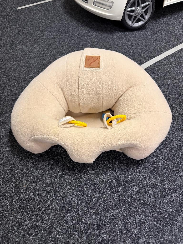 Baby zitkussen / baby stoel – ondersteuning voor zitten, Ophalen, Zo goed als nieuw, Overige typen