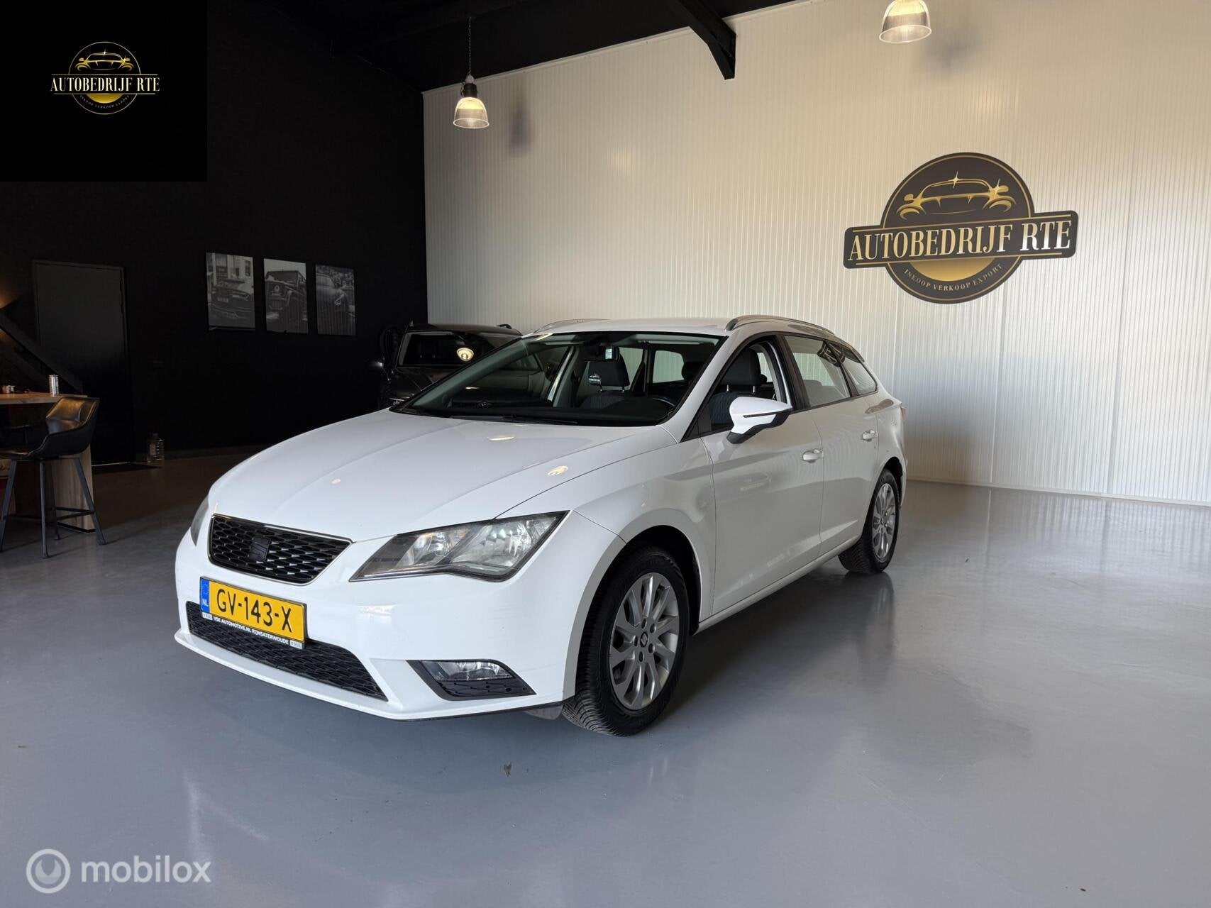 Seat Leon ST 1.2 TSI Style Clima Cruise Trekhaak NAP !, Auto's, Voorwielaandrijving, Stof, Gebruikt, Leon