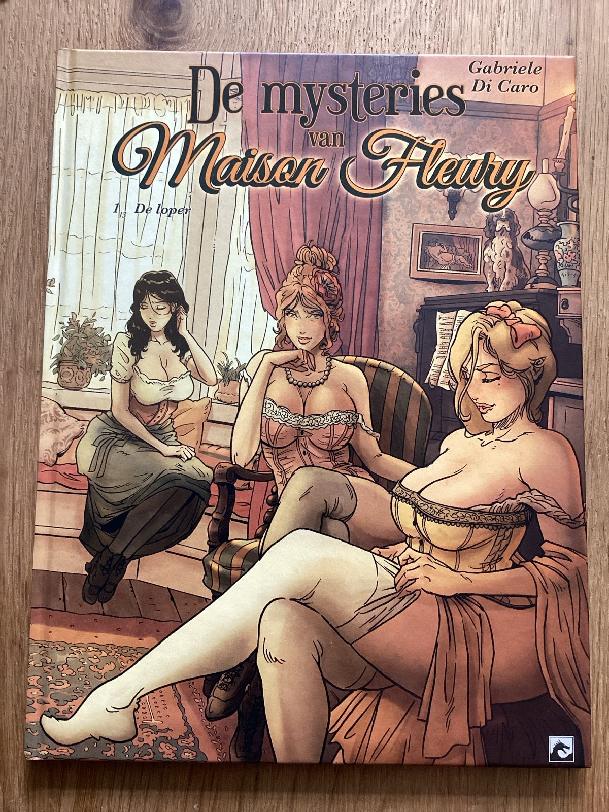 De Mysteriën van Maison Fleury - De Loper (Hardcover), Boeken, Eén stripboek, Ophalen of Verzenden, Zo goed als nieuw
