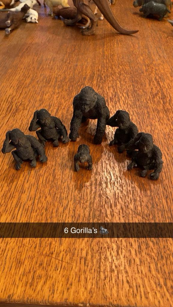 16 Dieren: 8 Olifanten, 8 Gorilla’s, 3 Tijgers, Grote Leeuw, Ophalen of Verzenden, Zo goed als nieuw