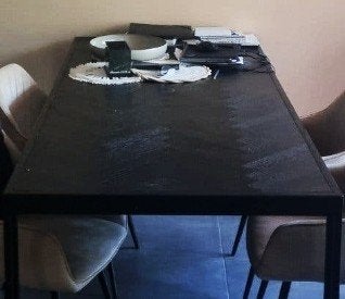Zwarte visgraat tafel gratis af te halen, Ophalen of Verzenden