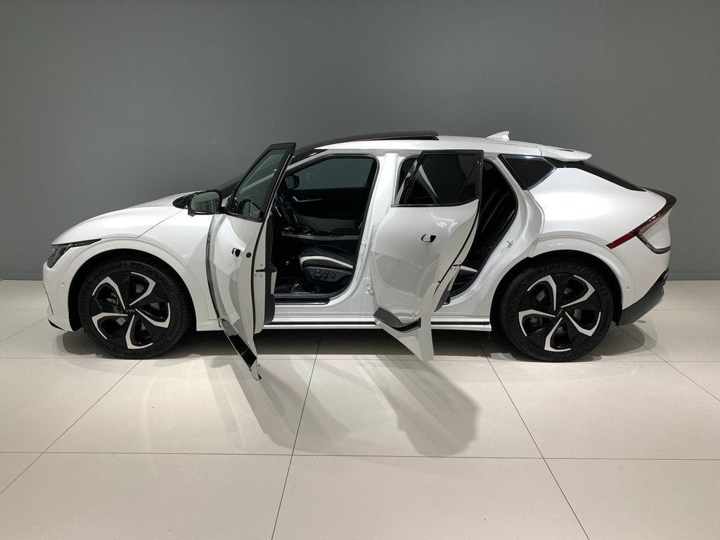 KIA Ev6 77,4kWh 325pk AWD GT-Line PANO, Auto's, Kia, 12 maanden, Gebruikt, Zwart, Wit