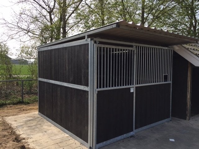 WIKO paardenstallen