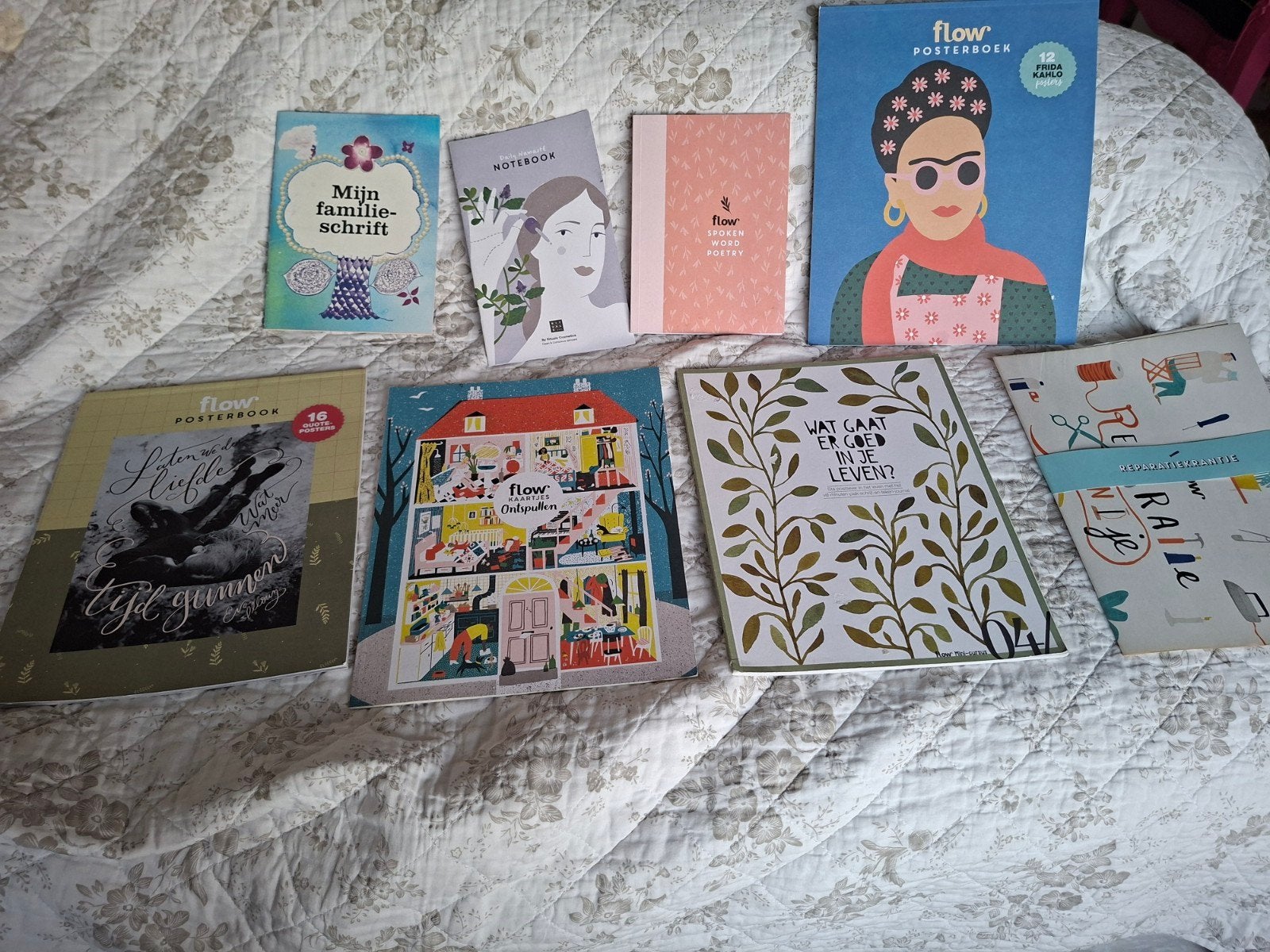 Setje goodies uit Flow, Nieuw, Ophalen of Verzenden, Papier of Karton, Overige merken