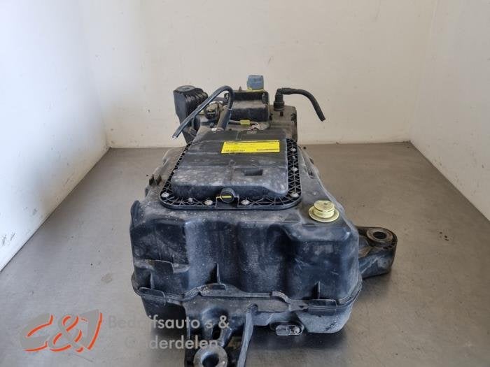 Adblue tank van een Citroen Berlingo, Gebruikt, -, Ophalen of Verzenden, -