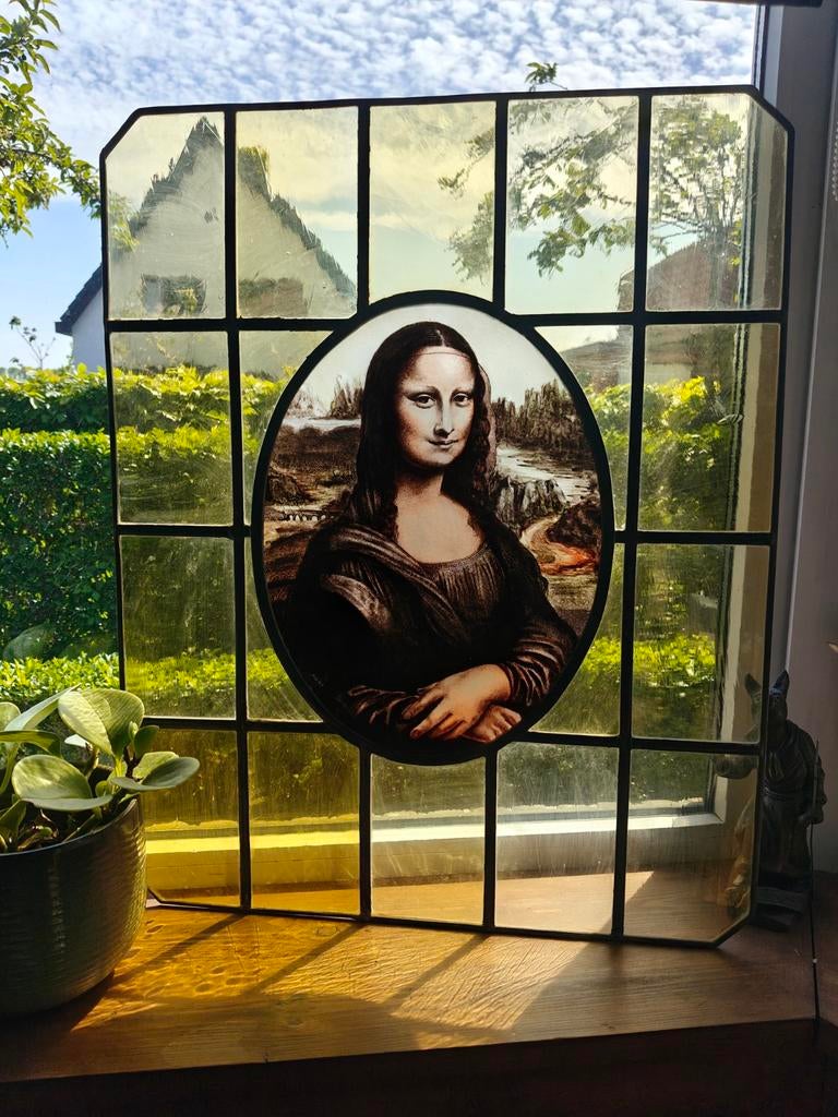 Stained glas Mona Lisa, Ophalen