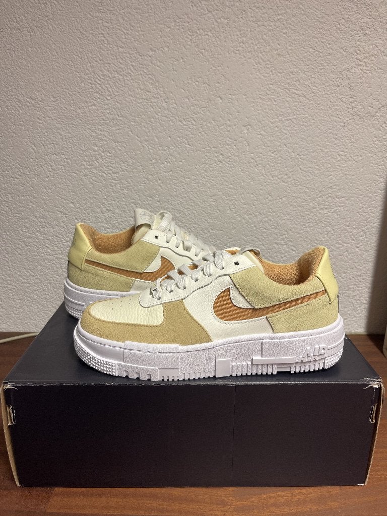 Nike Air Force 1 Low Pixel Sail Coconut | Maat  37.5, Wit, Nike, Nieuw, Ophalen of Verzenden