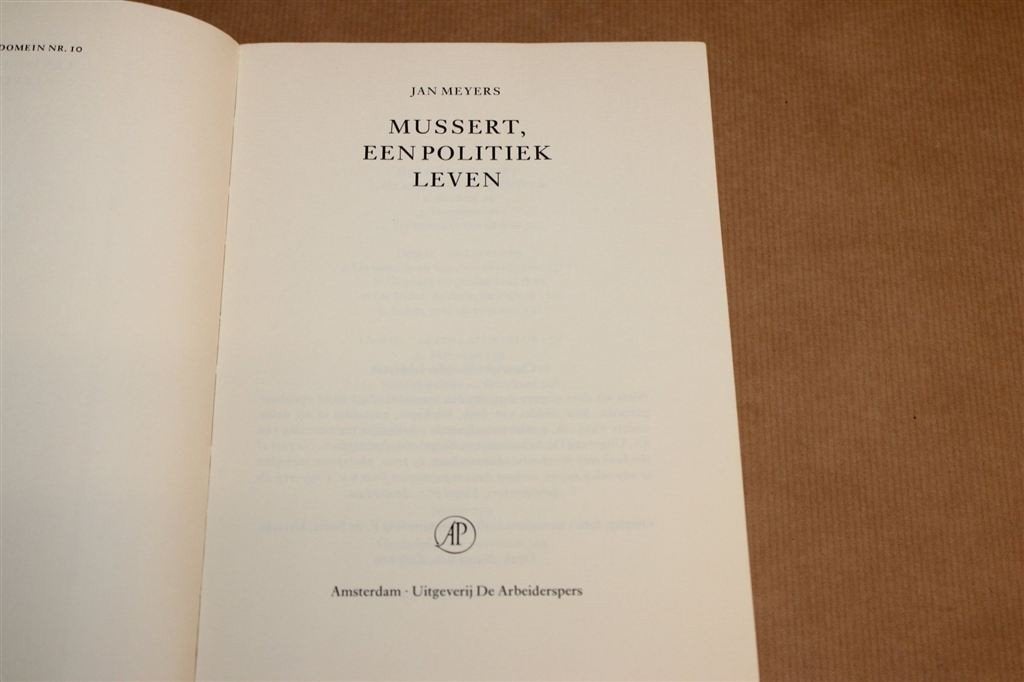 Mussert — NSB-leider Biografie Bezetting, Ophalen of Verzenden, Tweede Wereldoorlog, Gelezen, Overige onderwerpen
