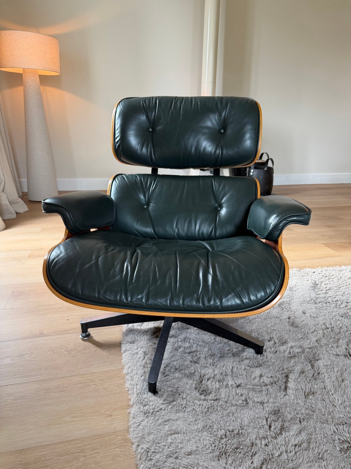 Herman Miller Eames Lounge Chair Groen Leer, Huis en Inrichting, Ophalen, Gebruikt, Overige kleuren, Eén